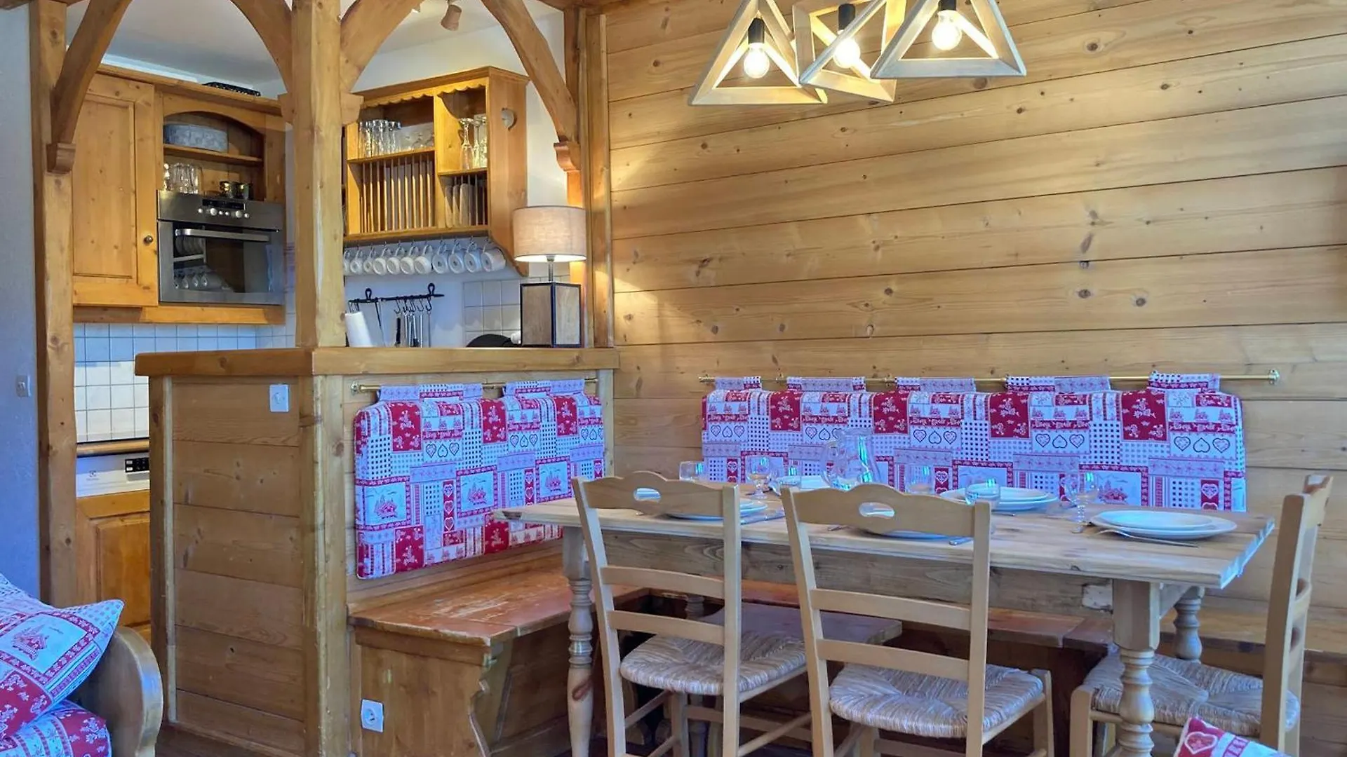 Appartement 2 Pieces Pour 6 Pers. Avec Balcon, Plein Centre, Proche Commerces Et Remontees Mecaniques - Fr-1-634-14 Avoriaz